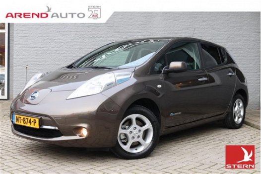 Nissan LEAF - Electric 30kW Acenta SolarPanel - 1