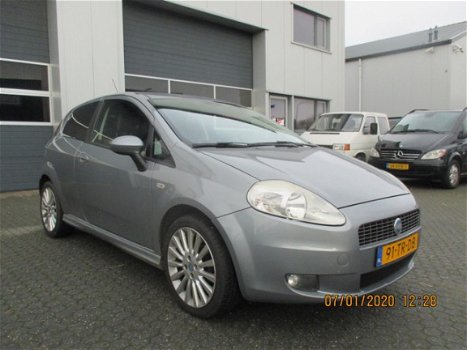 Fiat Grande Punto - 1.4-16V Sport NIEUWE APK - 1