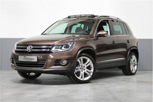 Volkswagen Tiguan - 1.4 TSI 160pk Xenon Navi Panoramadak - 1