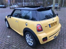 Mini Mini Cooper - 1.6 16V S John Works 211pk