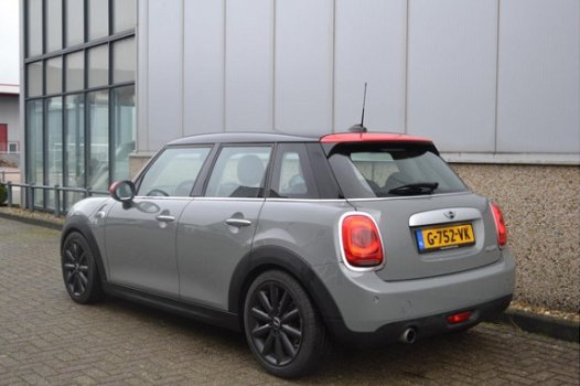 Mini Mini Cooper - 1.5 Chili Serious Business Navi, LED, 17