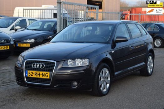 Audi A3 Sportback - 2.0 TDI Ambiente | DSG | Clima | Cruise | APK 4-2020 - 1