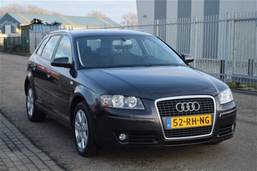 Audi A3 Sportback - 2.0 TDI Ambiente | DSG | Clima | Cruise | APK 4-2020 - 1