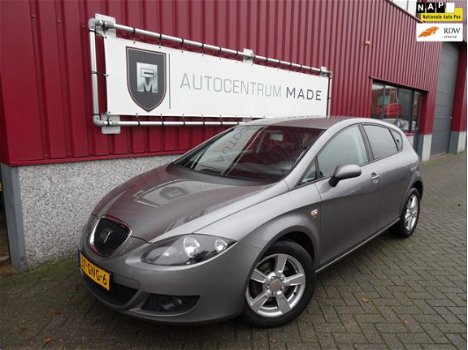 Seat Leon - 1.4 TSI Sportstyle // 188 DKM NAP // 2e Eigeneaar - 1