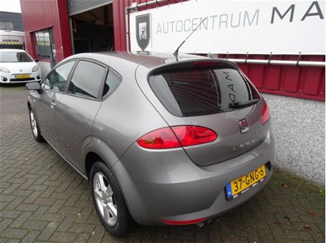 Seat Leon - 1.4 TSI Sportstyle // 188 DKM NAP // 2e Eigeneaar - 1