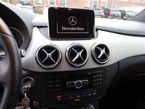 Mercedes-Benz B-klasse - 180 Ambition AIRCO NAVI AUTOMAAT - 1