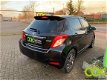 Toyota Yaris - 1.3 VVT-i Executive Led, Navi, Automaat - 1 - Thumbnail