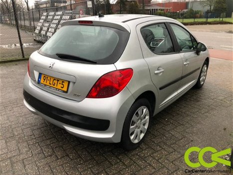 Peugeot 207 - 1.4 5deurs, APK, Airco, NAP - 1