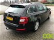 Skoda Octavia - 1.6 TDI Navi, Leer, Xenon, PDC, Keyless - 1 - Thumbnail