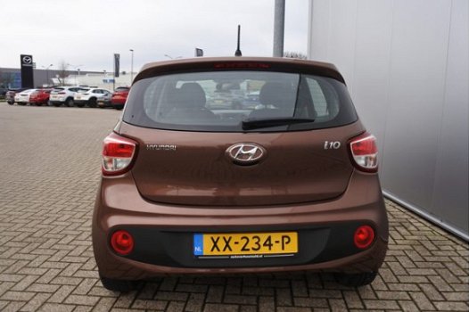 Hyundai i10 - 1.0i Comfort | Rijklaar zonder afleveringskosten | Airco | Cruise Control | Mistlampen - 1