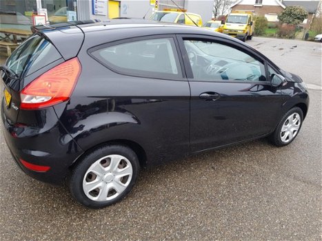 Ford Fiesta - 1.25 Limited prijs is incl. onderhoudsbeurt en APK - 1