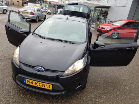 Ford Fiesta - 1.25 Limited prijs is incl. onderhoudsbeurt en APK - 1