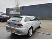 Alfa Romeo 156 Sportwagon - 1.8 T.Spark Distinctive AIRCO/CRUISE/DAKDRAGERS/ 2 X SLEUTELS - 1 - Thumbnail