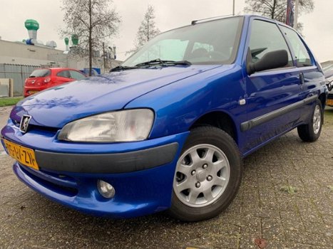 Peugeot 106 - 1.1 XT APK Centr. vergr. Elek. Ramen Blauw - 1