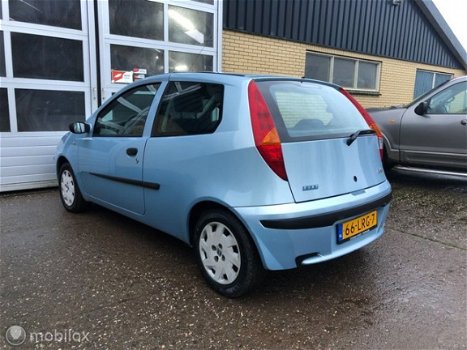 Fiat Punto - 1.2 Active, APK 09-2020, Airco, Stuurbekrachtiging - 1