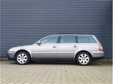 Volkswagen Passat Variant - 1.8 Turbo Automaat Arctic 150 pk automaat LM velgen