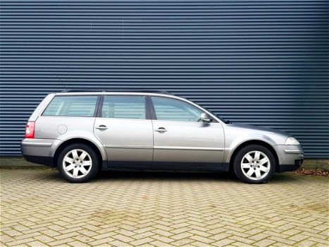 Volkswagen Passat Variant - 1.8 Turbo Automaat Arctic 150 pk automaat LM velgen - 1