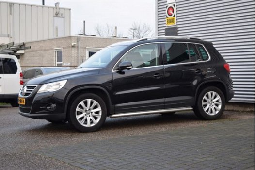 Volkswagen Tiguan - 2.0 TDI SPORT&STYLE NAVI PDC 4MOTION CLIMA 140PK 179DKM - 1