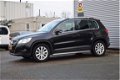 Volkswagen Tiguan - 2.0 TDI SPORT&STYLE NAVI PDC 4MOTION CLIMA 140PK 179DKM - 1 - Thumbnail