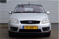 Ford Focus C-Max - 2.0-16V GHIA OPENDAK PDC CLIMA KEYLESS TREKHAAK 172DKM - 1 - Thumbnail