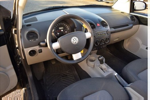 Volkswagen New Beetle Cabriolet - 1.4 TURIJN COMFORT 75DKM AIRCO 97DKM - 1