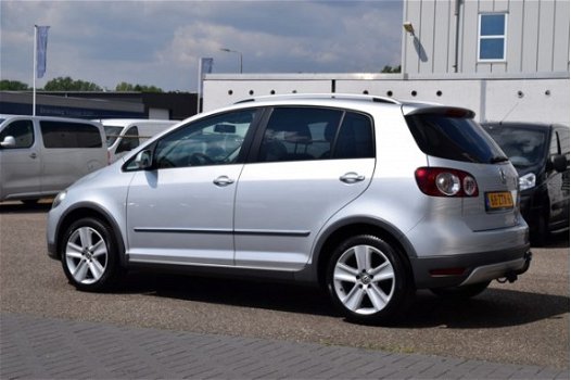 Volkswagen Golf - 1.2 TSI CROSS CLIMA 17