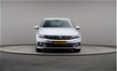Volkswagen Passat Variant - 1.6 TDI Business edition R, Navigatie, Trekhaak - 1 - Thumbnail