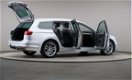 Volkswagen Passat Variant - 1.6 TDI Business edition R, Navigatie, Trekhaak - 1 - Thumbnail
