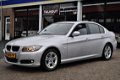 BMW 3-serie - 318i '65DKM, XENON, OPENDAK, M-SPORT, COMPL HISTORIE, NAVI' - 1 - Thumbnail