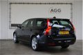 Volvo V50 - 1.6 D2 Sport Cruise Control. Clima Control - 1 - Thumbnail