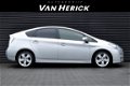 Toyota Prius - 1.8 Dynamic / Automaat / Cruise / Navi - 1 - Thumbnail