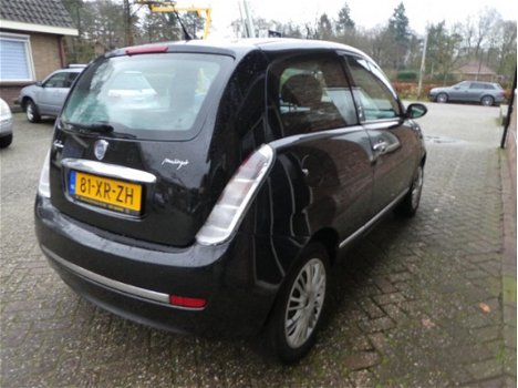 Lancia Y(psilon) - 1.3 Multijet Oro Airco / Dealeronderhouden - 1