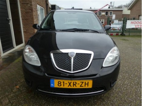 Lancia Y(psilon) - 1.3 Multijet Oro Airco / Dealeronderhouden - 1