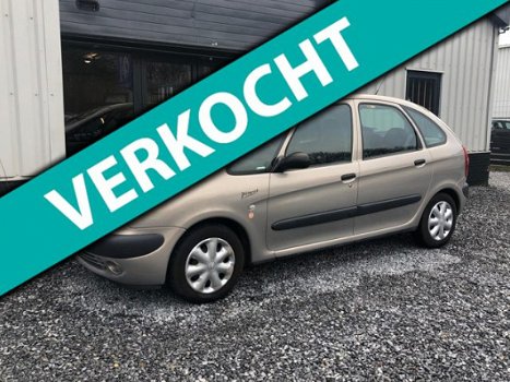 Citroën Xsara Picasso - 2.0i-16V Différence Automaat - 1