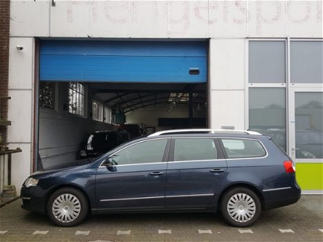 Volkswagen Passat Variant - 1.9 TDI COMFORTLINE Geen 2e zo mooi strak of goed EX LEASE - 1