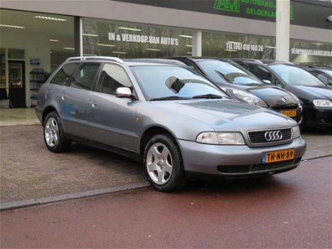 Audi A4 Avant - 1.8 5V Advance Nieuwe Apk/Airco/Lmv/Elec ramen - 1