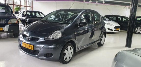 Toyota Aygo - 1.0-12V Now AIRCO NAP NL AUTO - 1