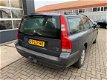 Volvo V70 - 2.4 D5 Comfort Line Nieuwe Motor - 1 - Thumbnail