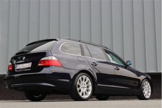 BMW 5-serie Touring - 2.5 I 523i E61 Executive | NL auto | Automaat | 177 pk | - 1