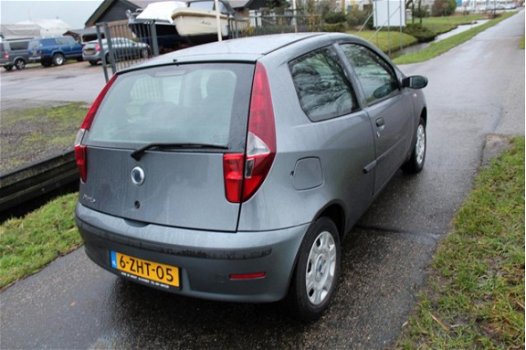 Fiat Punto - 1.2 Active // NWE APK / STUUR BEKR // - 1