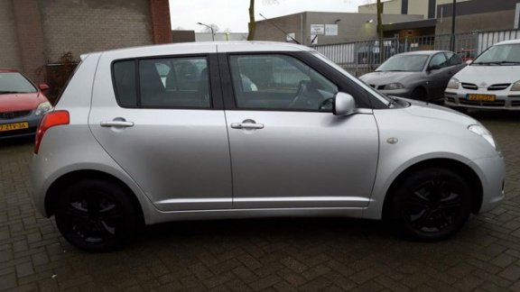 Suzuki Swift - 1.5 Comfort - Met ketting motor - 1