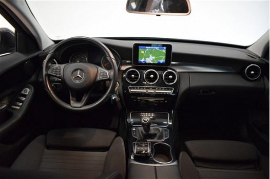 Mercedes-Benz C-klasse Estate - 220 CDI 170PK Led/Navigatie/Cruise/LMV/1e eigenaar Sportstoelen - 1