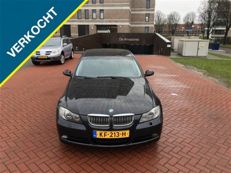 BMW 3-serie - 318i High Executive NAVI CLIMA XENON - 1