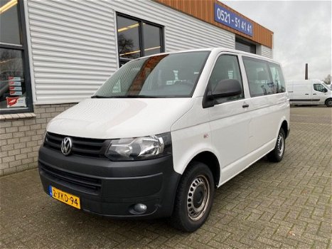 Volkswagen Transporter Kombi - 2.0 TDI L1H1 Trendline / bpm vrij / lease € 261 / airco / 9 persoons - 1