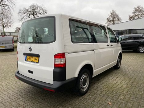 Volkswagen Transporter Kombi - 2.0 TDI L1H1 Trendline / bpm vrij / lease € 261 / airco / 9 persoons - 1