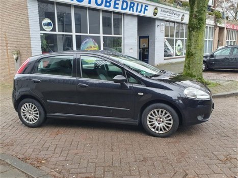 Fiat Grande Punto - 1.3 M-Jet Actual 2e eigenaar NAP Airco volledig onderhouden - 1