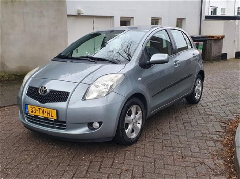 Toyota Yaris - 1.3 VVTi Luna MMT NEW APK Automaat volledig onderhouden Clima Airco parkeersensor - 1