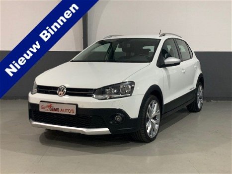 Volkswagen Polo - 1.2 TSI Cross Comfortline Business R Clima / Cruise Controle / Stoel Verw - 1