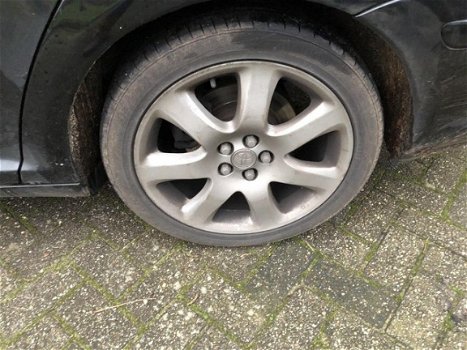 Toyota Avensis Wagon - 2.0 VVTi Linea Luna Automaat. Airco, rijdt goed, nap - 1