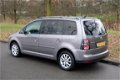 Volkswagen Touran - 1.4 16V TSI 140pk Optive Navigatie/PDC - 1 - Thumbnail